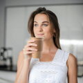Manžeta papierová hnedá pre pohár Ø90mm  (100ks)